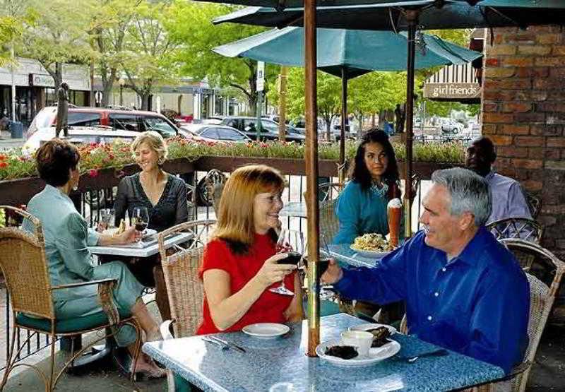 Springhill Suites By Marriott Grand Junction Downtown/Historic Main Street Restaurant bilde